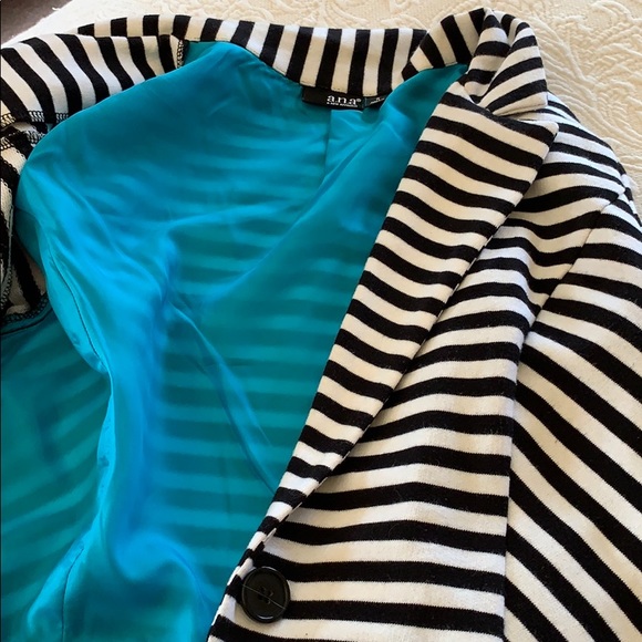 a.n.a cotton stripe blazer - Picture 7 of 8